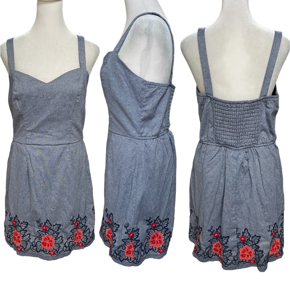 Mi Ami Blue Denim Sleeveless Mini Dress with Embroidered Detail Size Large